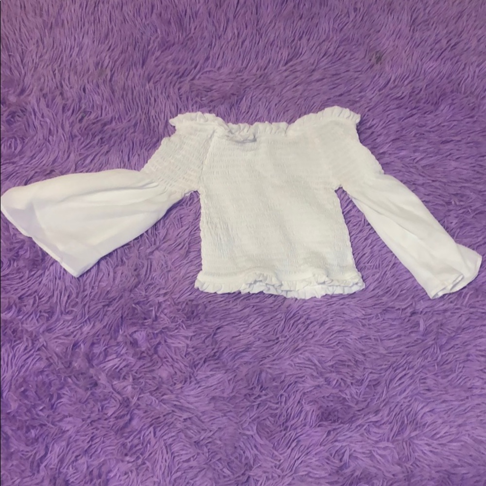 Off shoulder Bebe crop top